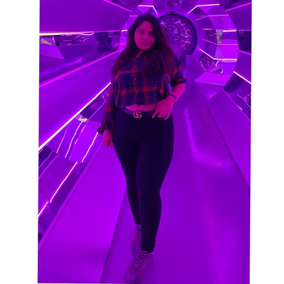 Meet your Posher, Harmit - Picture 1 of 1